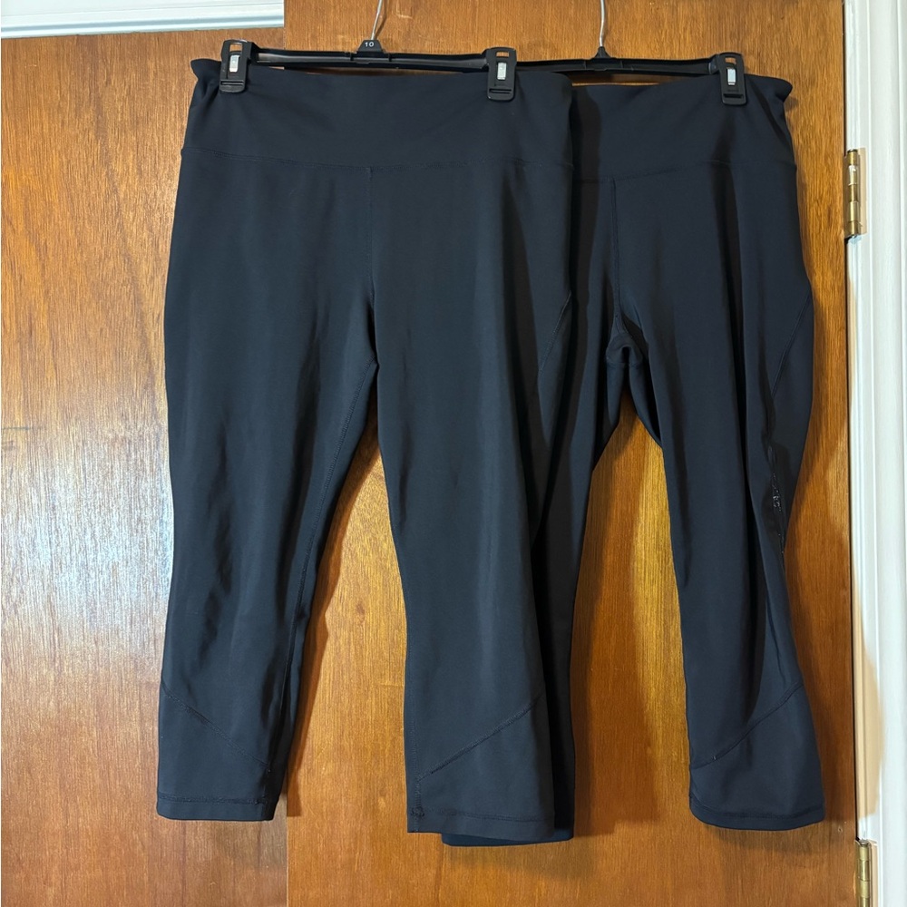 🐠 Kirkland Signature Black Leggings set of 2